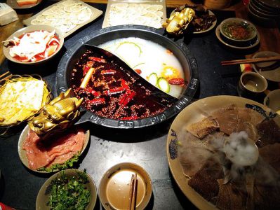 地道的重慶火鍋底料生產(chǎn)廠家哪些優(yōu)勢