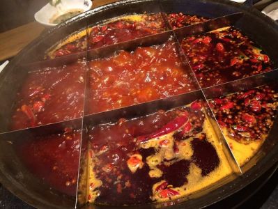 重慶火鍋串串香底料，網(wǎng)紅火鍋，你喜愛哪一款