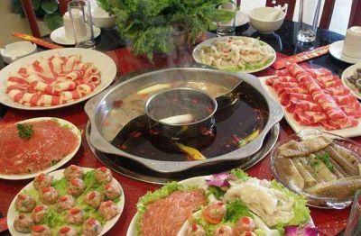 火鍋底料專業(yè)配送廠家，享受更多姿的火鍋盛宴