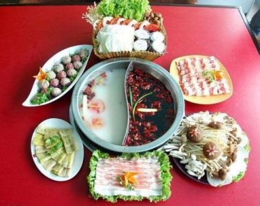 重慶火鍋底料加工，品牌帶動的重慶底料的發(fā)展