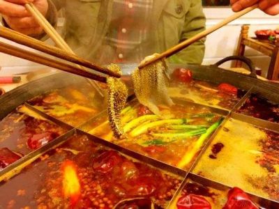 重慶火鍋底料加工廠，享受食材碰撞的鮮美
