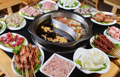 重慶火鍋底料加工廠家生產(chǎn)力強(qiáng)味道種類豐富