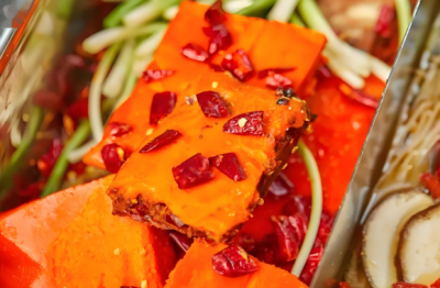如何選擇定制紅油？正宗風(fēng)味引客流