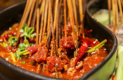 為何串串香火鍋底料如此美味？秘訣何在？