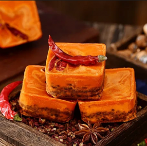 重慶火鍋混合油獨(dú)特風(fēng)味何來？揭秘熬制秘訣！