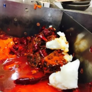 牛油紅油火鍋底料，如何巧妙去油膩，盡享清爽美味？